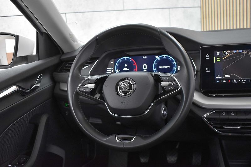Škoda Octavia 2.0 TDI STYLE*KESSY*DPH*ČR 1.M - fotka 15 z 38