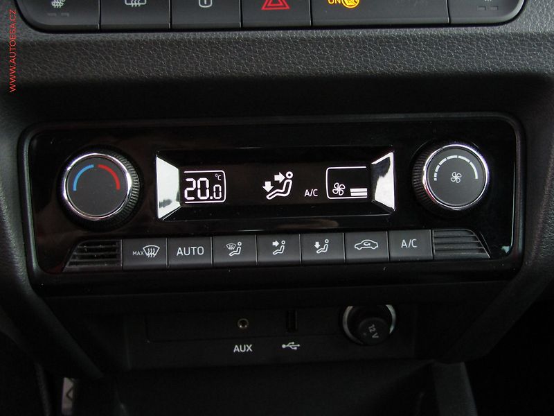 Škoda Fabia (2016) 1.2 TSi, Joy - fotka 15 z 18