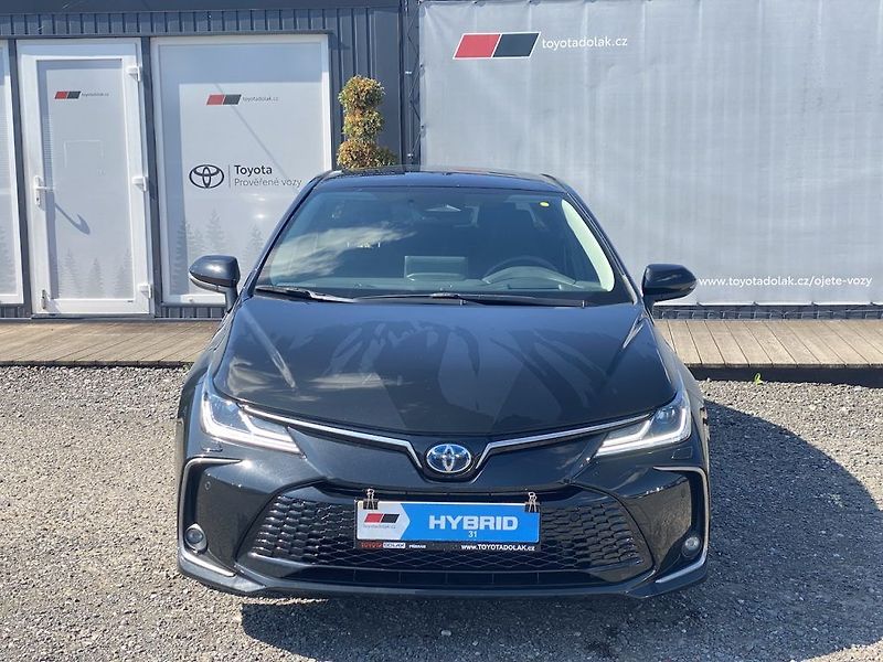 Toyota Corolla 1.8HEV, ČR, Executive, DPH - fotka 3 z 19