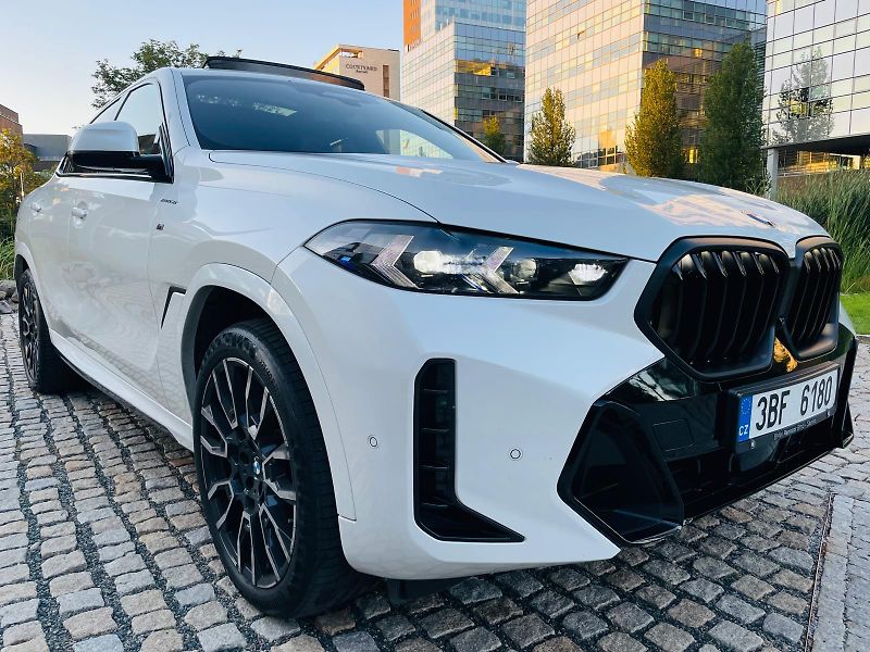 BMW X6 40D MSPORT 4x4 SERVISKA TAŽNÉ - fotka 7 z 58