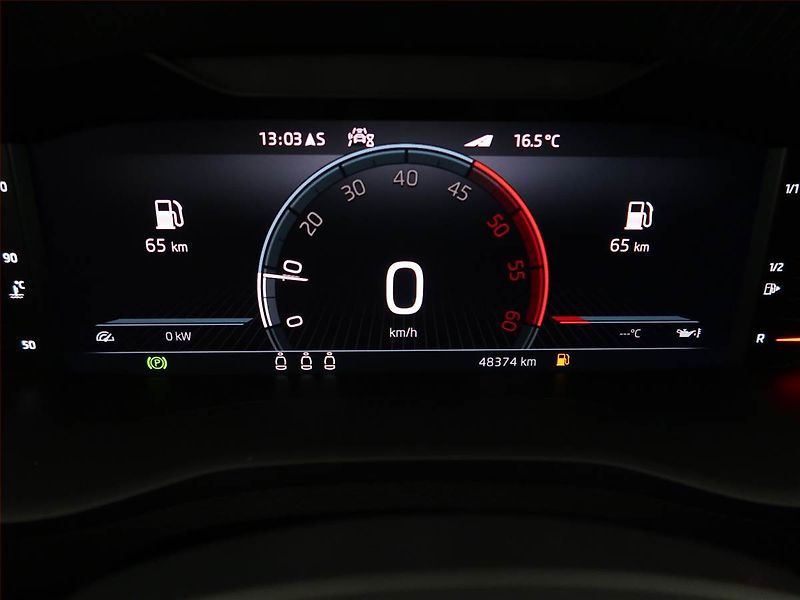 Škoda Karoq (2022) Style 2.0 TDI - fotka 11 z 16