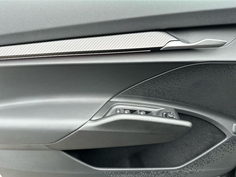 Škoda Elroq (2026) 85 82 kWh 210 kW 1° převodovka - fotka 17 z 22