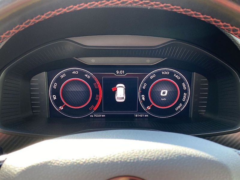Škoda Kodiaq (2020) 2.0 TDI 4x4 DSG RS - fotka 6 z 35