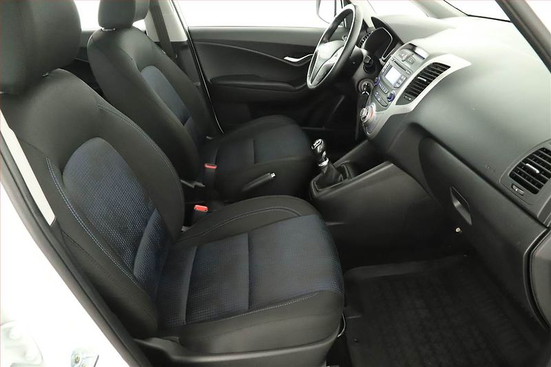 Hyundai ix20 (2019) 1.6 CVVT - fotka 7 z 13