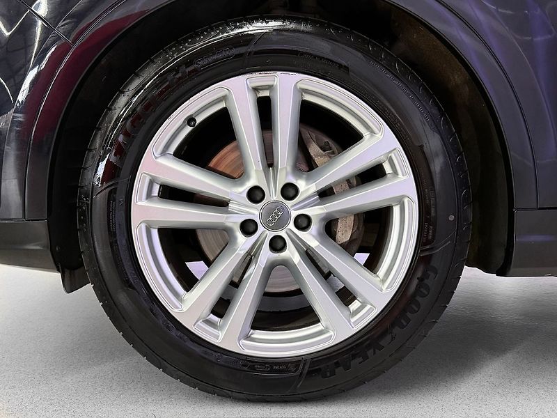Audi Q7 3.0TDI QUATTRO S-LINE, MATRIX, - fotka 8 z 25