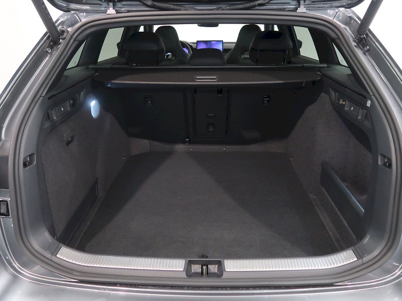 Škoda Superb (2025) SPORTLINE 2.0TSI 195KW 4x4 DSG - fotka 45 z 48