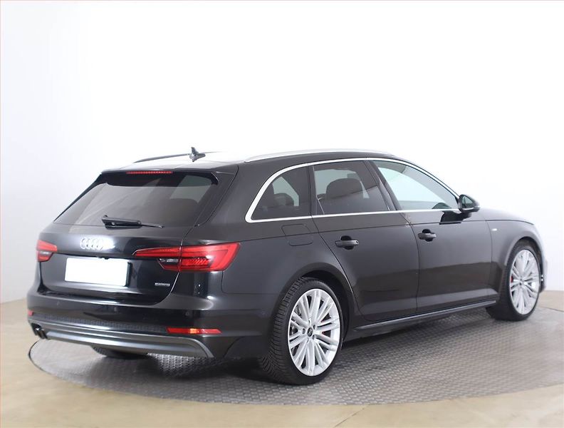 Audi A4 (2016) 3.0 TDI, 4X4, Automat - fotka 5 z 18