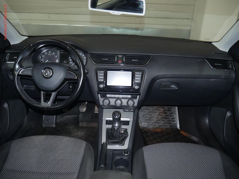 Škoda Octavia (2016) 1.4 TSi, ČR, Ambition - fotka 8 z 18