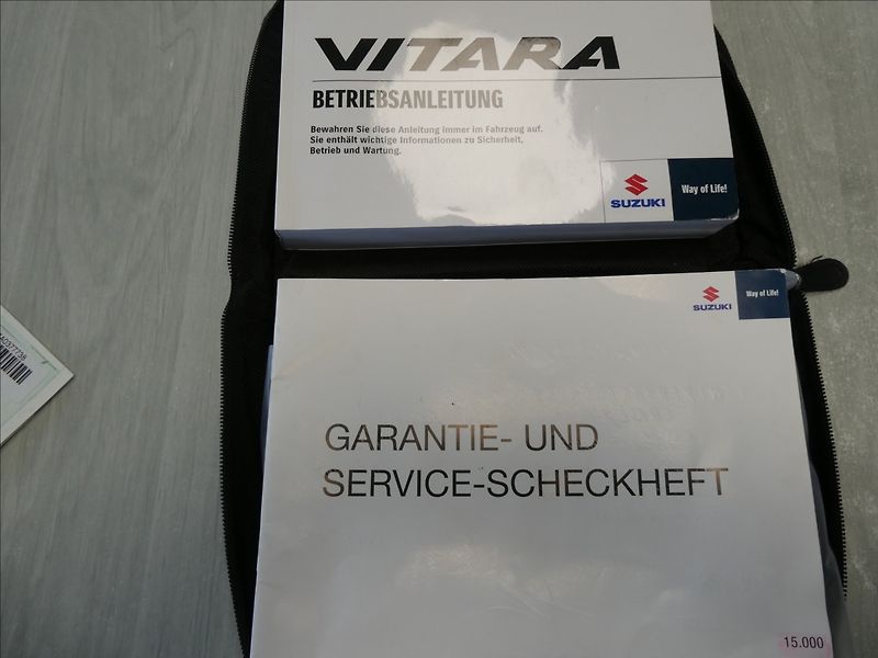 Suzuki Vitara 1,4 T 103kW 4x4 automat,závěs - fotka 42 z 49