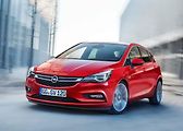 Nižší střední třída: Opel Astra (příplatek 14 000 Kč) - celkem: 375 900 Kč