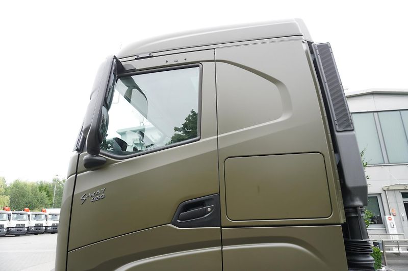 Iveco S-WAY (2026) AS260S460Y-FP / FULL ADR - fotka 16 z 24