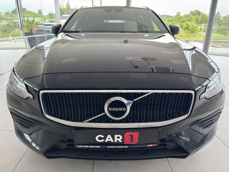 Volvo V60 D3 AUT*110kW*LED*KeyLess*DPH - fotka 3 z 34