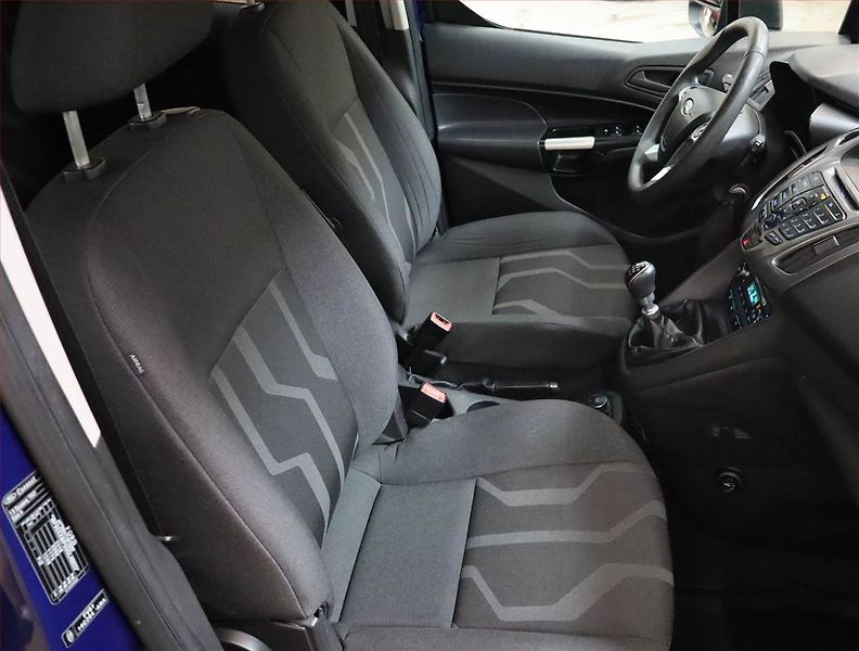 Ford Tourneo Connect (2016) Maxi Trend 1.5 TDCi, 7Míst, ČR - fotka 9 z 19