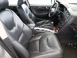 Volvo XC70 (2007) D5 AWD, 4X4, jezdí výborně - náhled 7