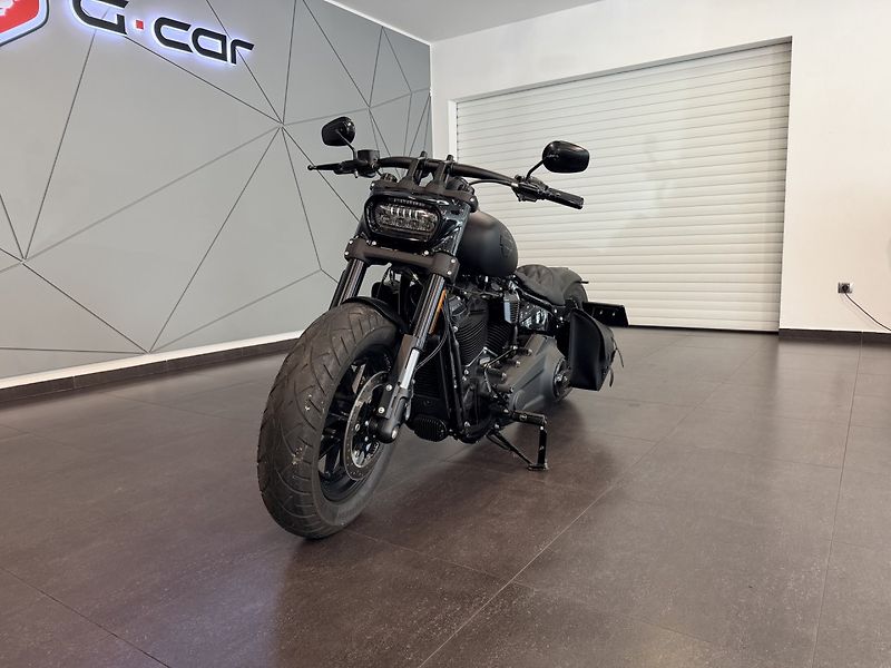 Harley-Davidson FXFBS Softail Fat Bob 114cui Custom - fotka 4 z 11