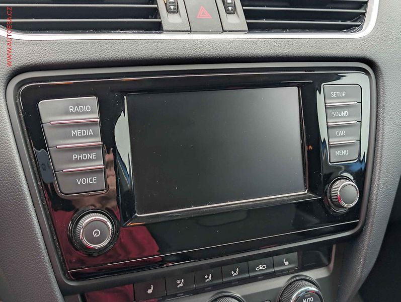 Škoda Octavia (2016) 1.4 TSI, 2.maj, DSG, bixen - fotka 11 z 21