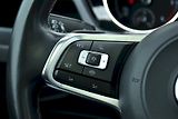 Volkswagen Touran (2021) R-Line 2,0 TDI 110kW 7DSG - náhled 31