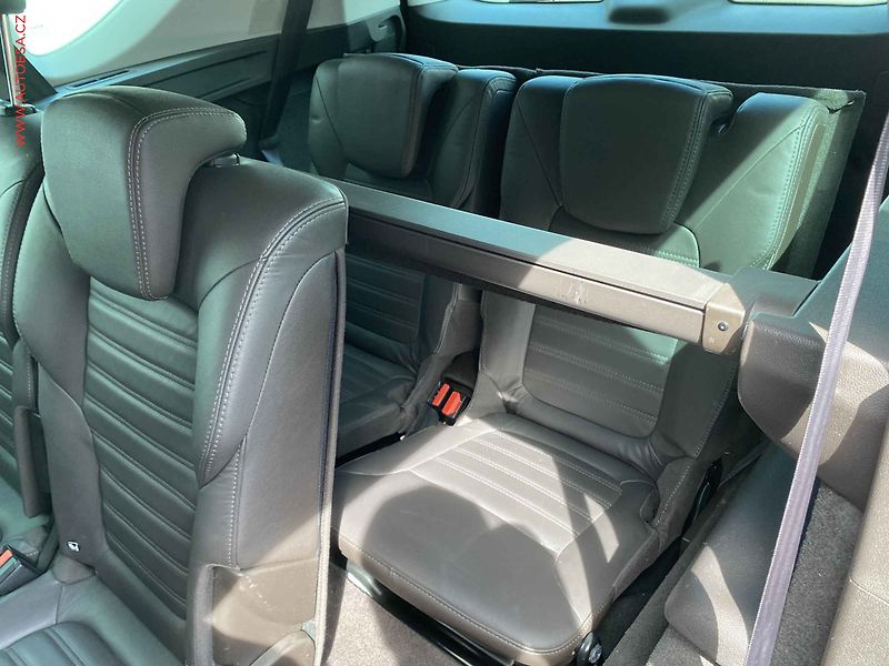 Renault Espace (2018) 1.6dCi, Intense, AT - fotka 11 z 19