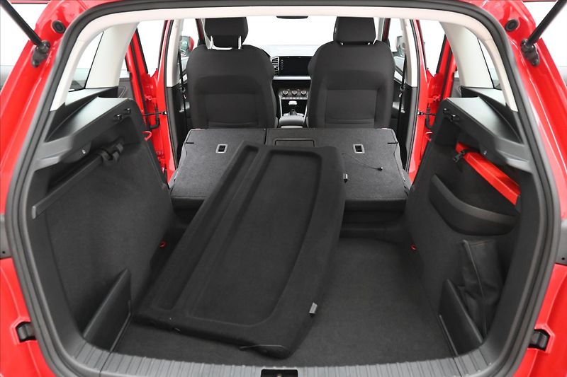 Škoda Karoq 2,0 TDI 110kW 4x4 DSG Ambition - fotka 11 z 30