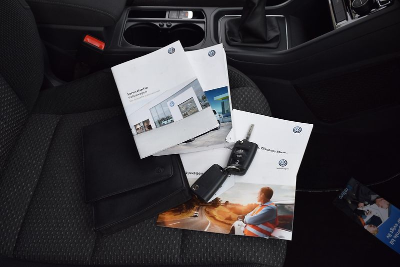 Volkswagen Touran (2017) 1.4TSI 110kw 7MÍST CLBMT APP  - fotka 46 z 46