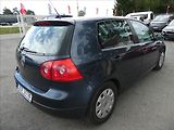 Volkswagen Golf 1,4 i16V serviska,ČR,2.majitel - náhled 9