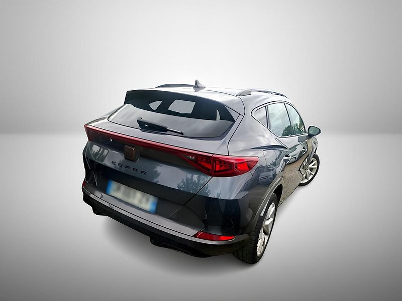 Cupra Formentor 1.5TSI DSG 110kW 1.Maj DPH  - fotka 2 z 3