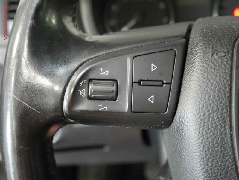 Škoda Roomster (2011) 1.2 TSi, 2.maj,ČR, servis - fotka 12 z 17