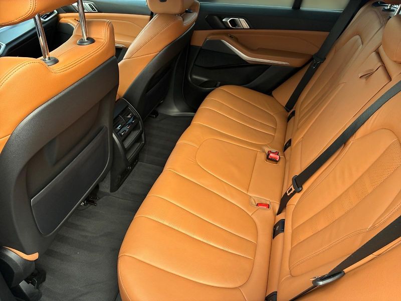 BMW X5 (2021) xDRIVE 40i 245kW 4x4 CZ DPH - fotka 8 z 11