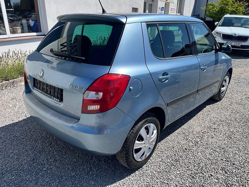 Škoda Fabia (2007) 1.2 i - fotka 2 z 24