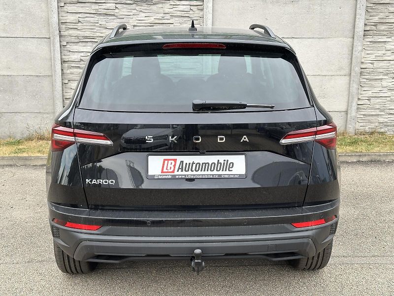 Škoda Karoq 1.5TSi DSG 150PS LED V.Cockpit - fotka 5 z 38