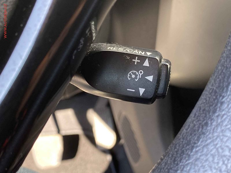 Peugeot 108 (2015) 1.2 PT, Active, AC - fotka 13 z 17