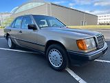 Mercedes-Benz 124 (1986) 230E 97kw - náhled 2