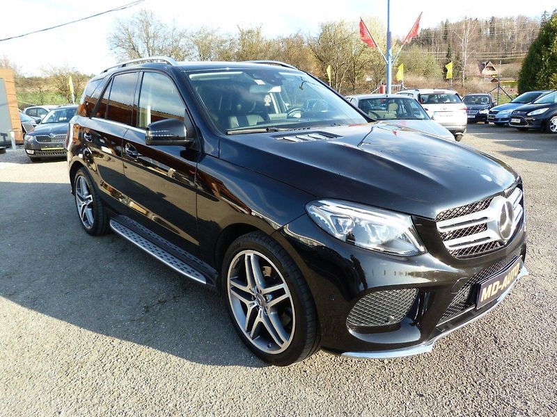 Mercedes-Benz GLE 350 D - fotka 3 z 21