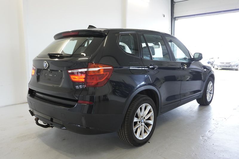 BMW X3 3,0 XDRIVE30D AUTOMAT - fotka 5 z 29