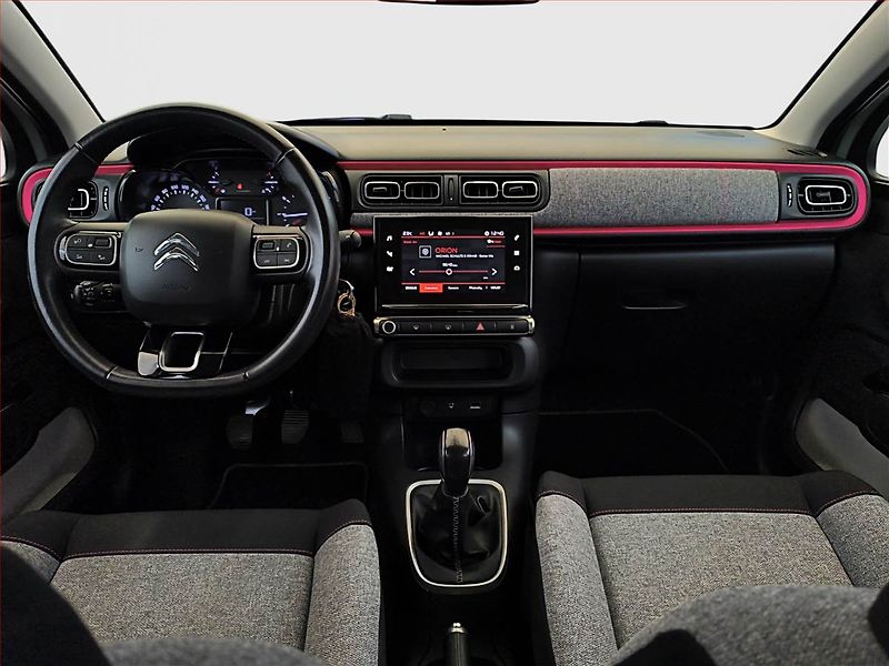 Citroën C3 (2018) 1.2 PureTech, ČR,1.maj - fotka 8 z 15