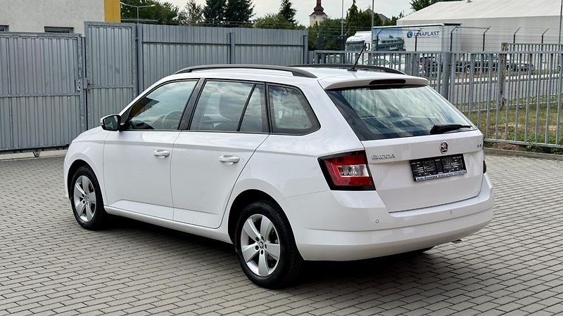 Škoda Fabia (2017) 1.2TSi*81kW*DSG*STYLE*AUTOMAT* - fotka 2 z 21