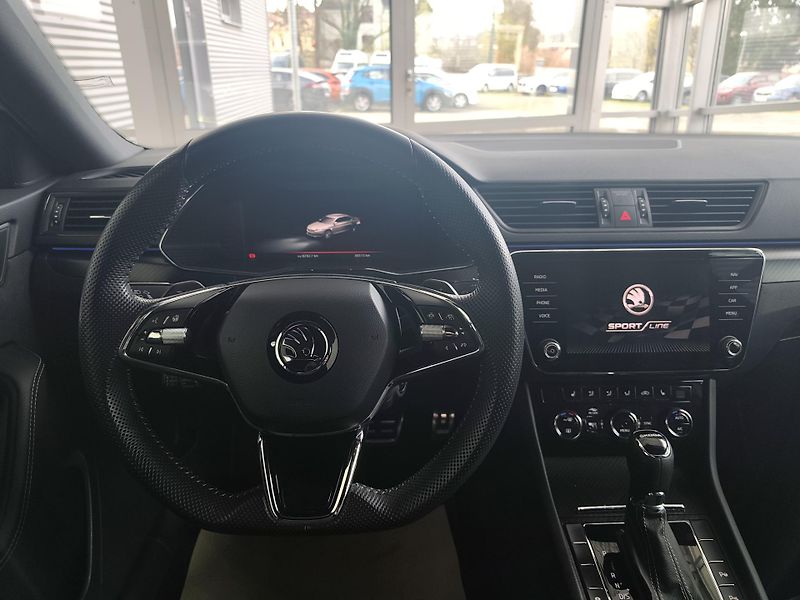 Škoda Superb (2023) 2.0TDi 110kW Sportline DSG - fotka 11 z 25