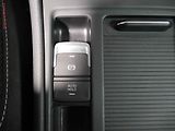 Volkswagen Golf (2015) 1.4 TSi R-Line, CUP - náhled 21