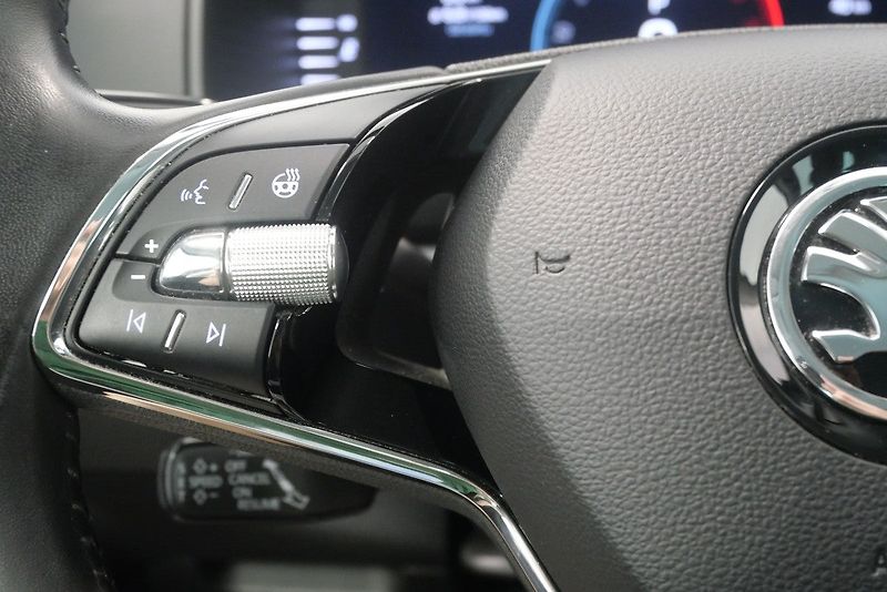 Škoda Karoq - fotka 15 z 24
