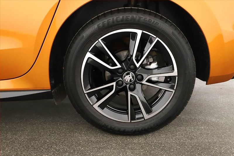 Škoda Fabia (2025) 1.0 TSI, MONTE CARLO, AUTOMAT - fotka 17 z 17