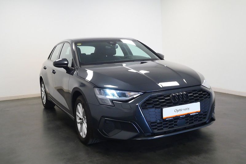 Audi A3 - fotka 8 z 24