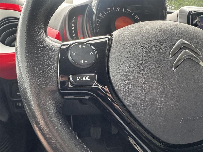Citroën C1 1,0 VTi, JCC+,Carplay,Kamera - fotka 15 z 28