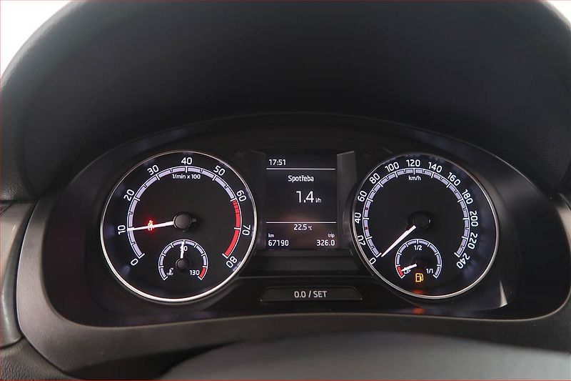 Škoda Rapid (2019) Ambition Plus 1.0 TSI - fotka 11 z 16