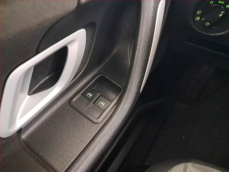Škoda Fabia (2007) 1.2 12V, Serv.kniha - fotka 15 z 17