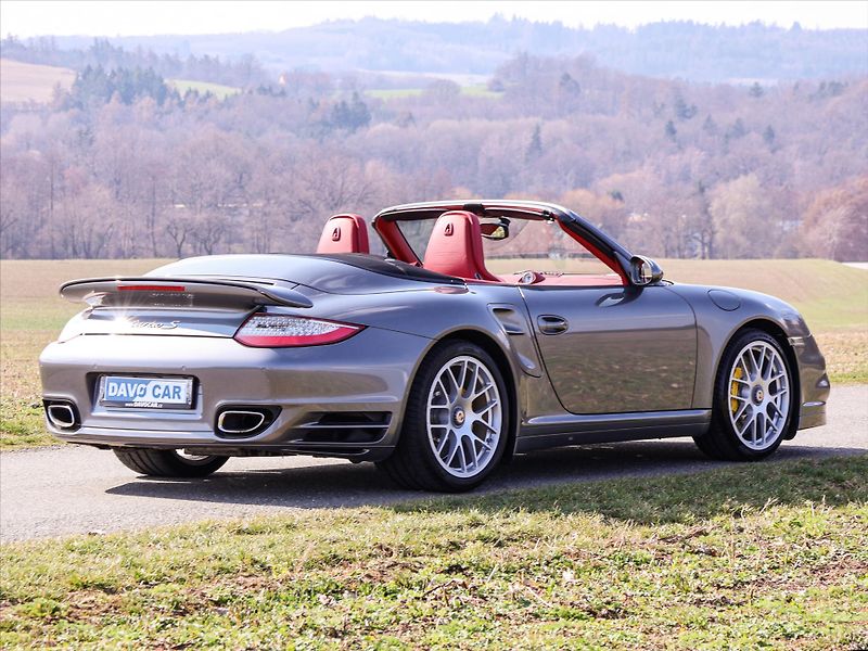 Porsche 911 3,8 TURBO S - fotka 15 z 56