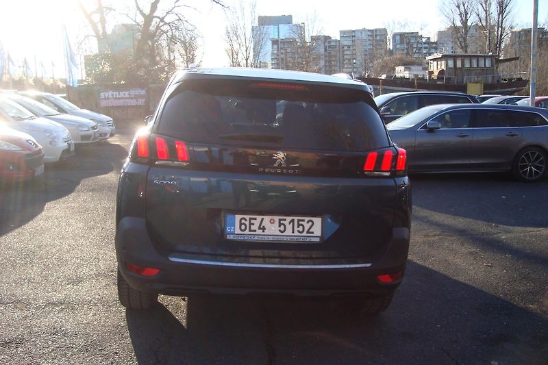 Peugeot 5008 (2020) 1.5 HDi, ČR, AUT,1.Maj.7-míst - fotka 61 z 65