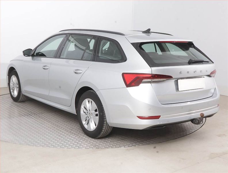 Škoda Octavia (2023) Ambition 2.0 TDI - fotka 4 z 15