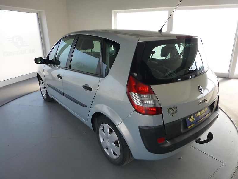 Renault Scénic (2003) 1,6 16V-83KW**DIGI**ALU**TAŽNÉ - fotka 8 z 25