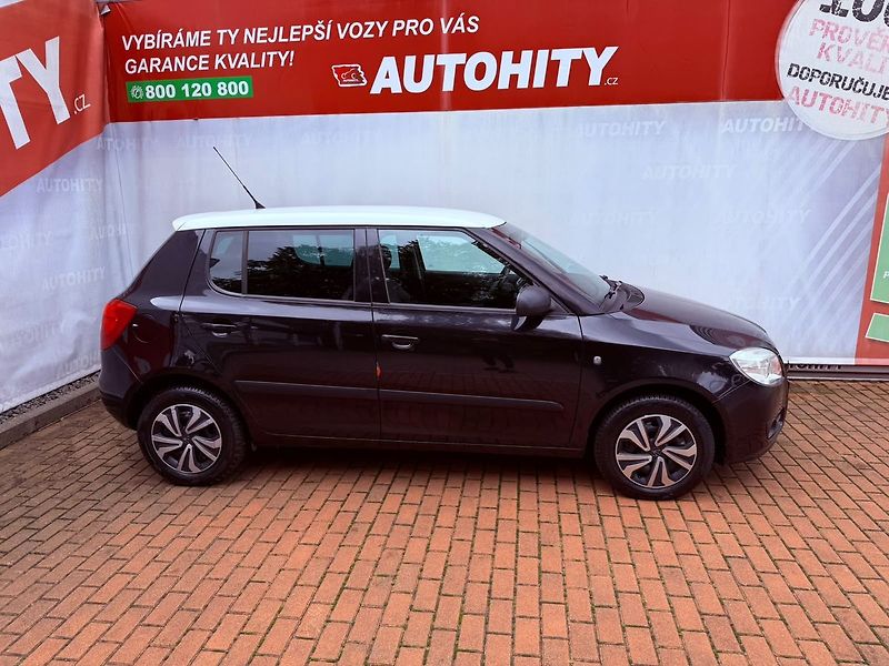 Škoda Fabia 1.2 HTP 12V, ČR - fotka 5 z 22