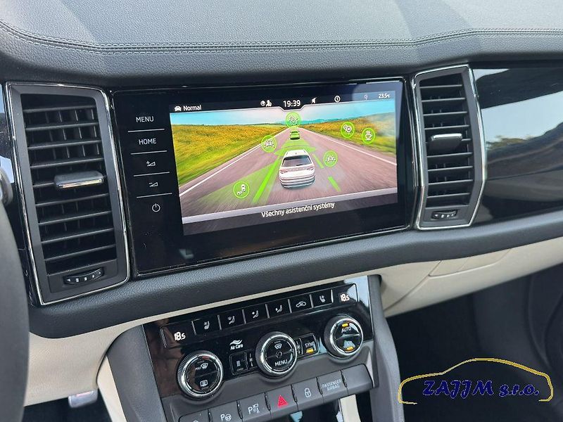 Škoda Kodiaq L&K 2.0TSi 140kw 4x4 + Webasto - fotka 19 z 50